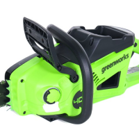 Цепная пила аккумуляторная Greenworks 2008807U, 40V, 40 см, 2000 Вт, бесщеточная, c 1хАКБ 4 Ач И ЗУ