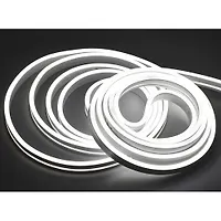 Комплект светодиодной подсветки "Неон" (лента LED 5м LSR5-2835W120-8-IP65-220В + драйвер) IEK