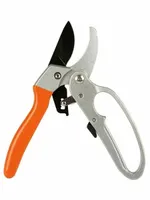 Секатор Park HG0034 205 мм с храповым механизмом