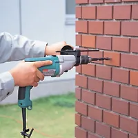 Дрель HP 2050 Makita (720 Вт.)
