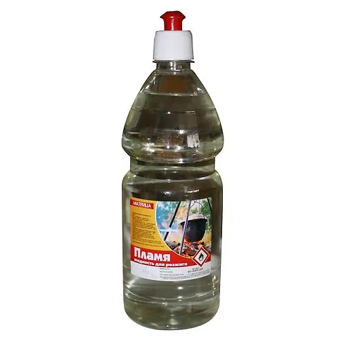 ZHidkost dlya rozzhiga 