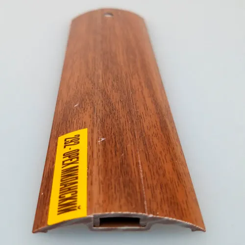 Porog s montazhnym kanalom 42mm 1,6m 