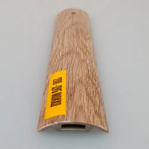 Porog s montazhnym kanalom 36mm 1,6m 