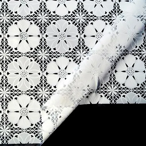 006 white Kleenka PVH v rulone LACE 1,32*22 m_1