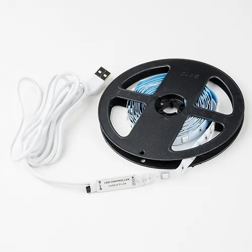 Gibkaya svetodiodnaya lenta na samokleyaschejsya osnove ULS-U11 3M/RGB/1.5M/USB IP20 RUA02C03 (UL-00007533_1