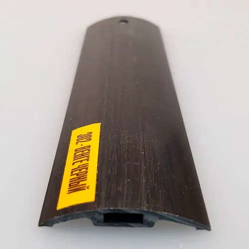 Porog s montazhnym kanalom 42mm 0,9m 