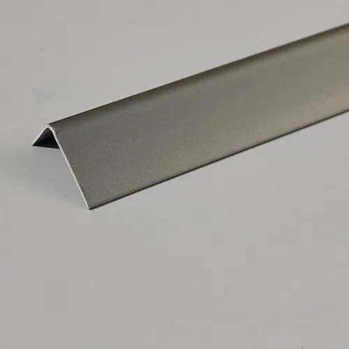 Ugol arochnyj 20h12mm Metallik serebristyj 
