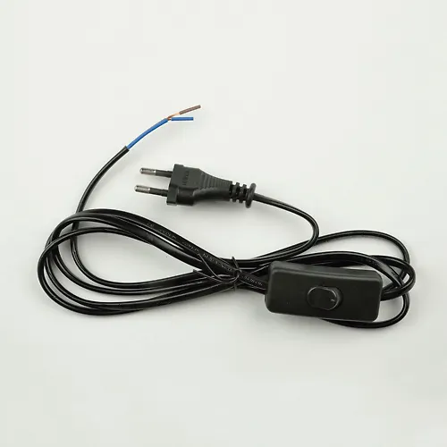 Setevoj shnur s vilkoj i vykl. 2A, 500Vt, 1,7m. CHernyj. TM UnielUCX-C10/02A-170 BLACK UL-00004429_1
