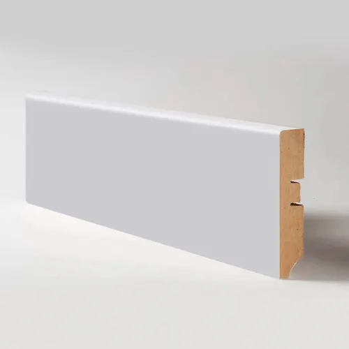 Plintus napolnyj MDF 