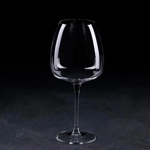Ryumka dlya belogo vina 