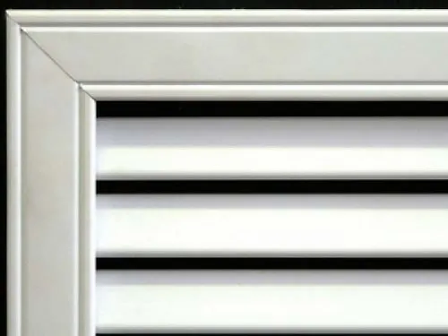 Reshetka radiatornaya belaya 0.6*0.9_1
