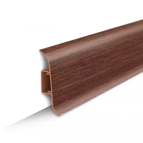 Plintus napolnyj s tsentralnoj plankoj 2,2m 